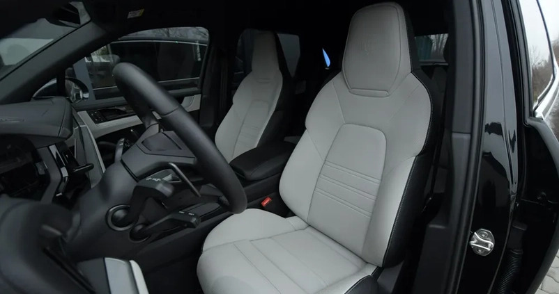 Porsche Cayenne cena 624900 przebieg: 22, rok produkcji 2023 z Krapkowice małe 436